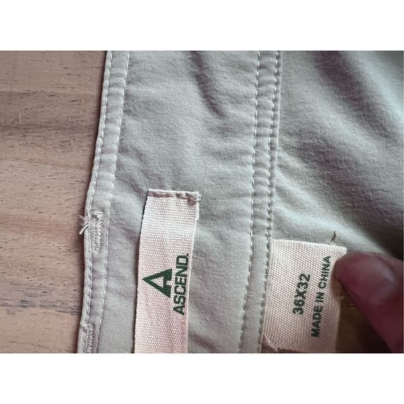 Ascend Explorer‎ Men's Khaki Outdoor Camping Hiking Pants Size 36x32 Anti Slip - Picture 9 of 10